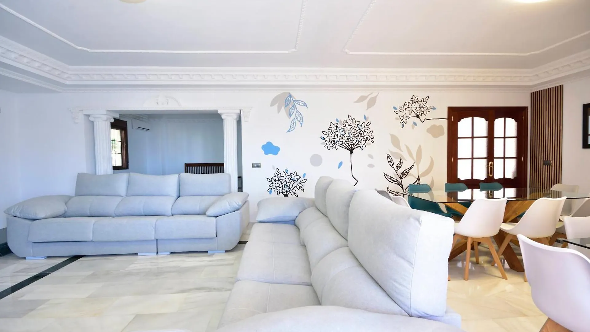 Villa Rural En Malaga Con Piscina Y Vistas Al Mar