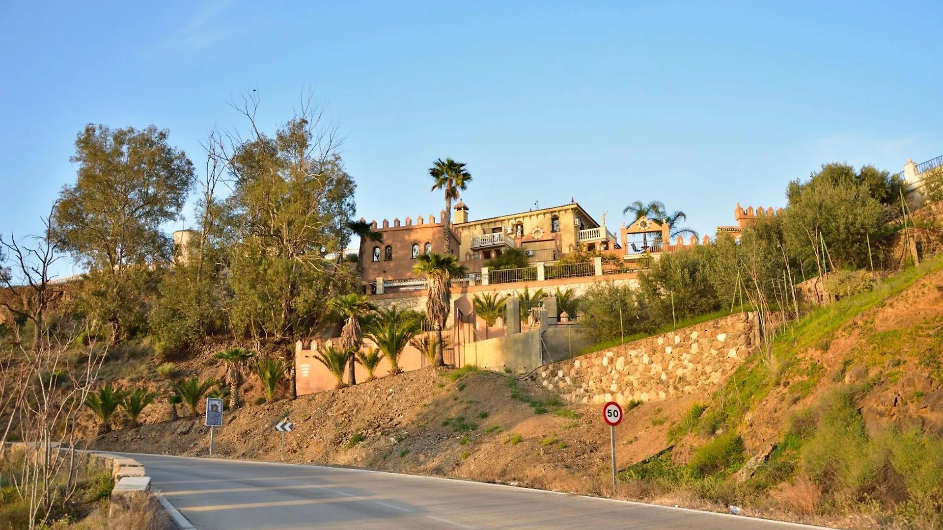 Villa Rural En Malaga Con Piscina Y Vistas Al Mar Spain