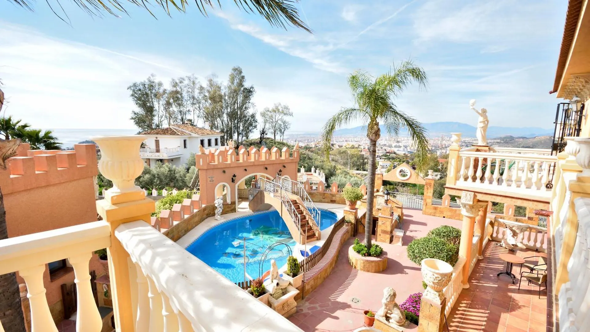 Villa Rural En Malaga Con Piscina Y Vistas Al Mar Spain